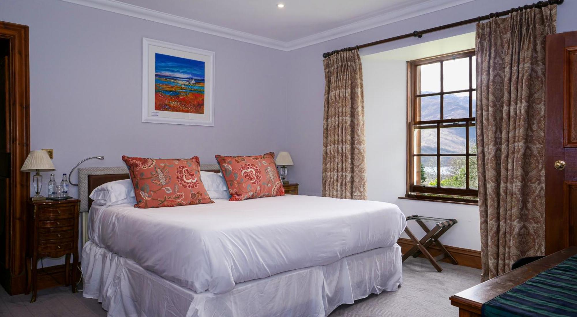 Glencoe House Hotel Room photo